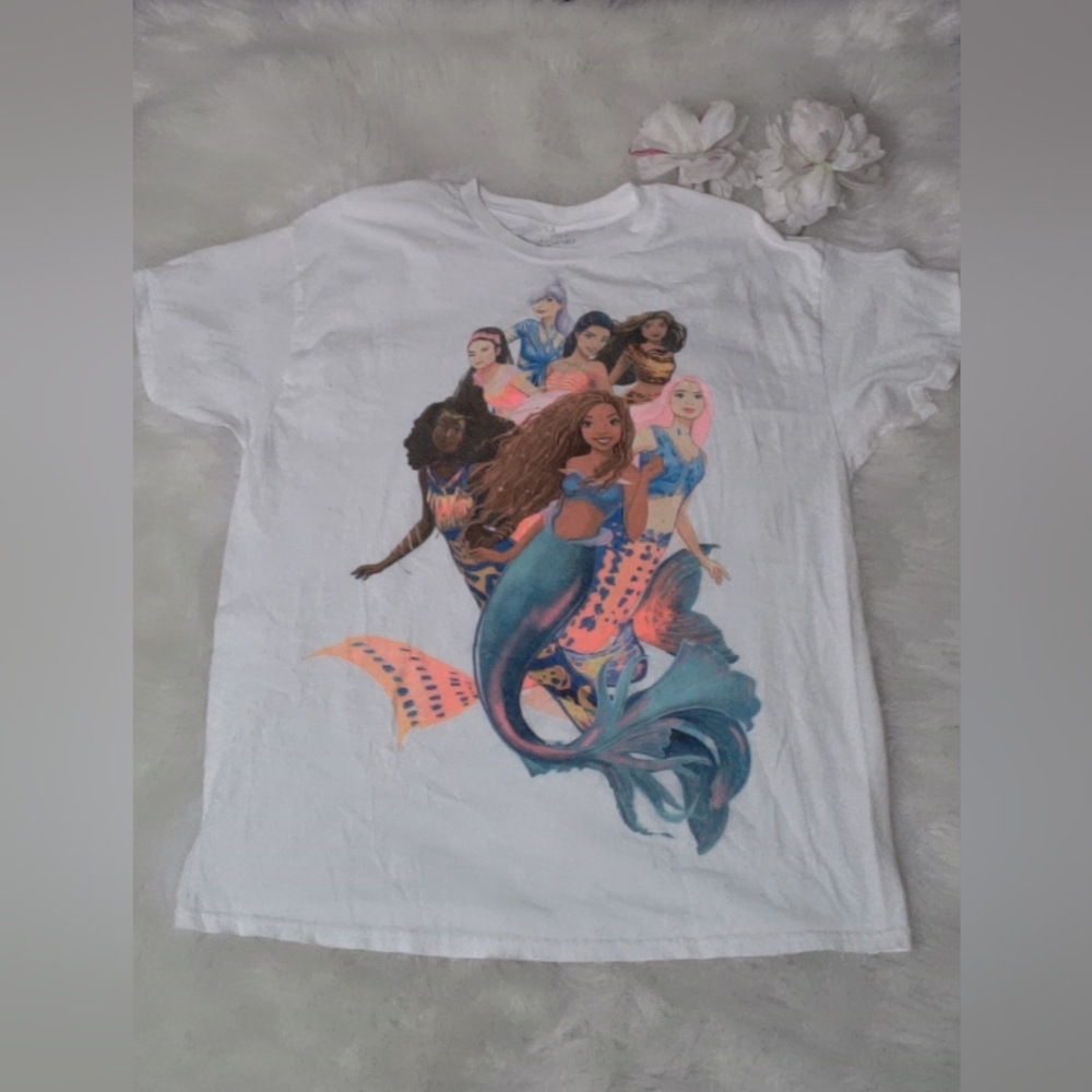 Little Mermaid T Shirt Size XL